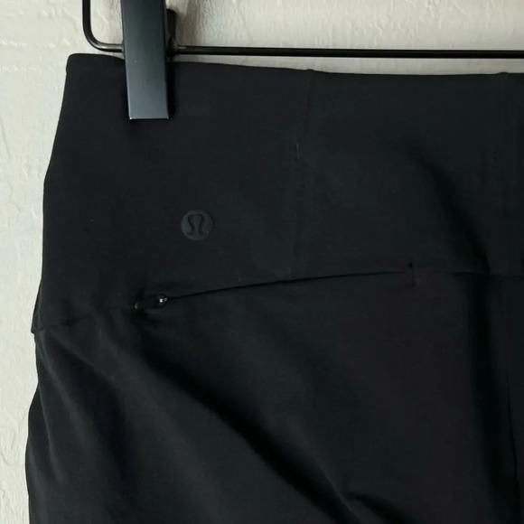 Lululemon in power black pants 4 - Picture 9 of 13